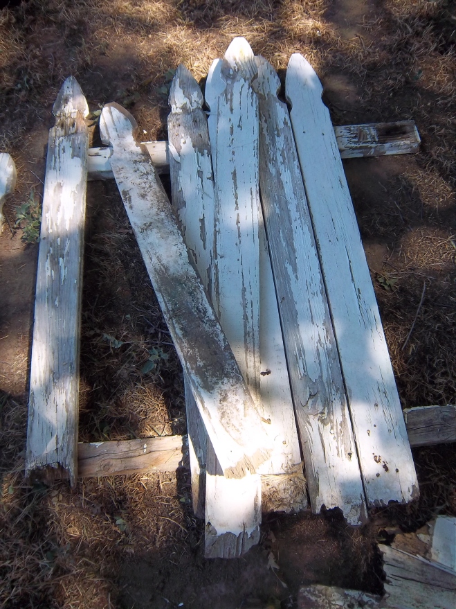 Wood Picket Fence Plans diy loft beds DIY PDF Plans – gauchebrailine